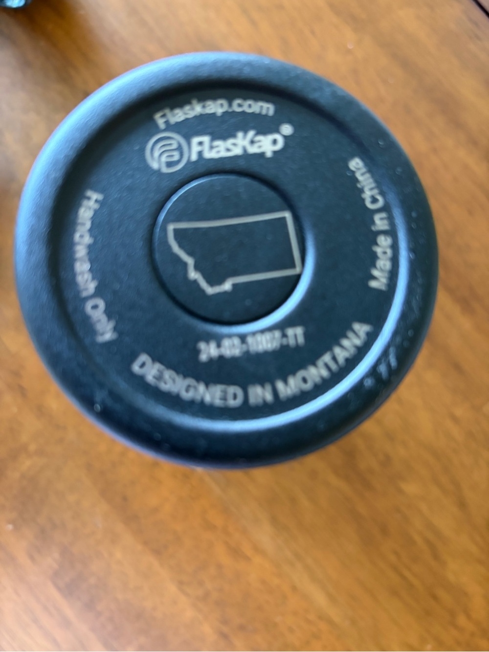 FlasKap bottle 2 lids - Picture 3 of 3